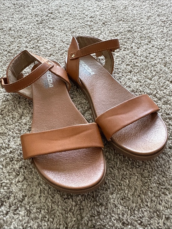 Soda Shoes - Soda Ankle Strap Sandals